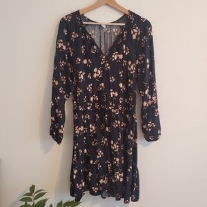 Old Navy Black & Beige Floral Knee Length Vneck Long Sleeve Peasant Style Dress